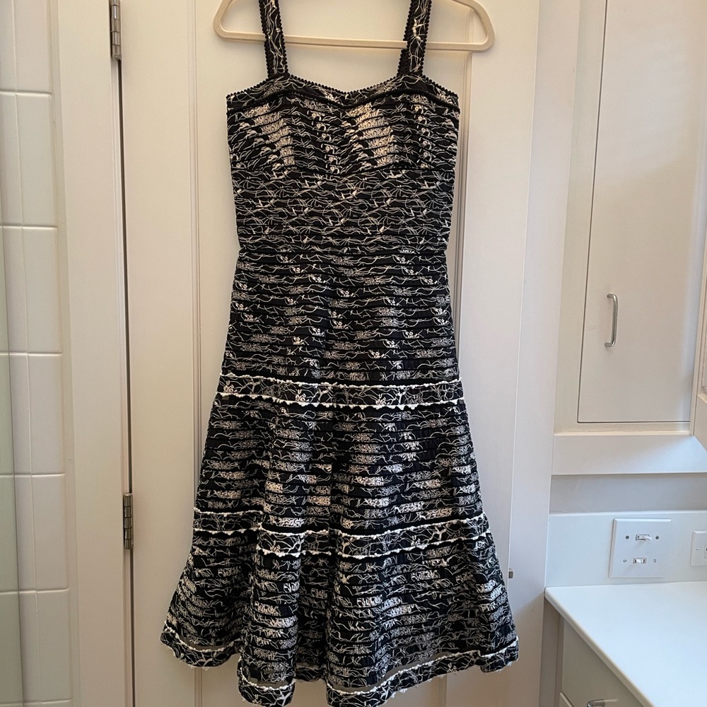 Party dress for special events, size 4